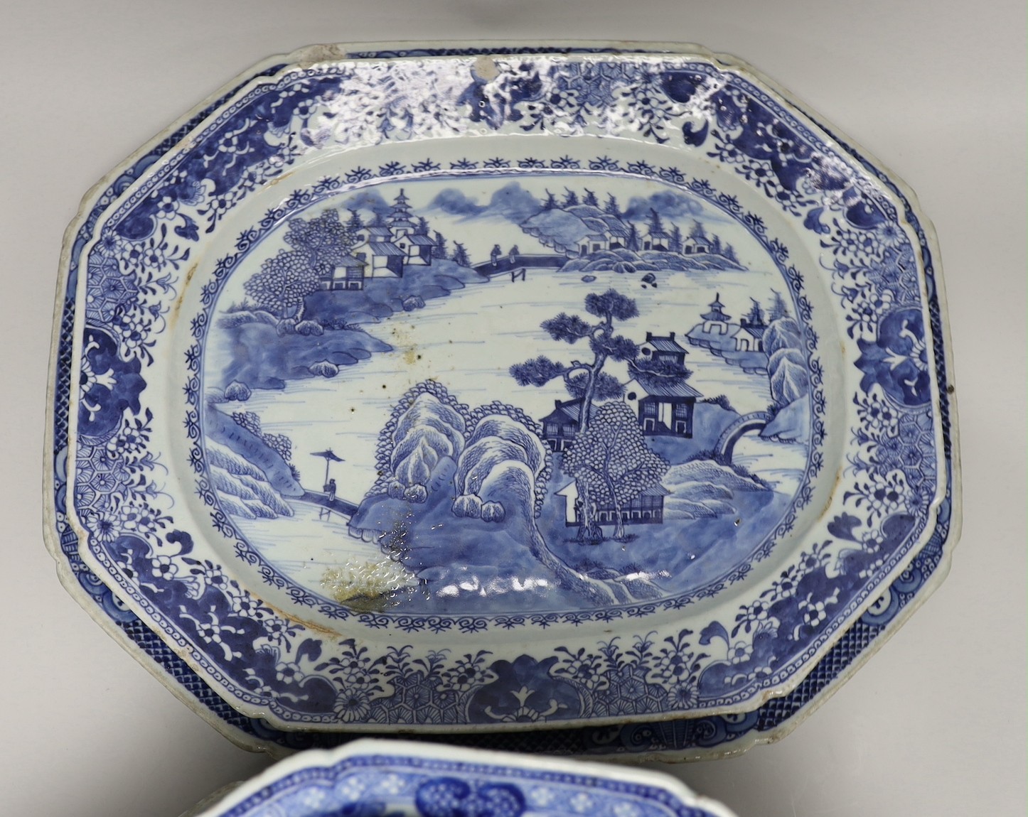Seven late 18th century Chinese Export blue and white meat dishes, Ranging from 28 to 43. 5 cm wide